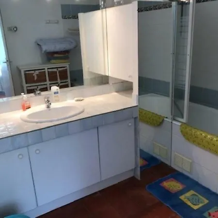 Studio Climatise De Plain-pieds - Les Mimosas Lejlighed Bormes-les-Mimosas