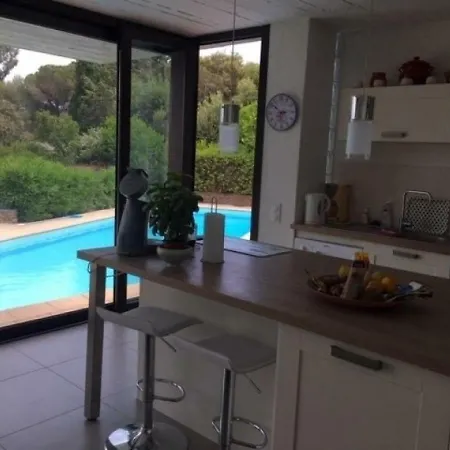 Studio Climatise De Plain-pieds - Les Mimosas Apartment *